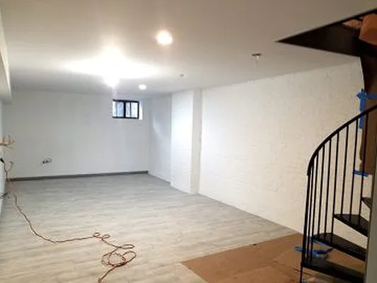 Rented by MCR Realty | media 53