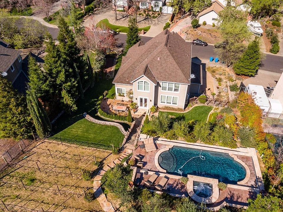 1st image of 240 Hidden Valley Lane