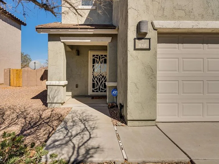 550 W Calle Sombra Linda — Photo 1