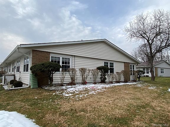 2nd image of 274 Berwick Court #A