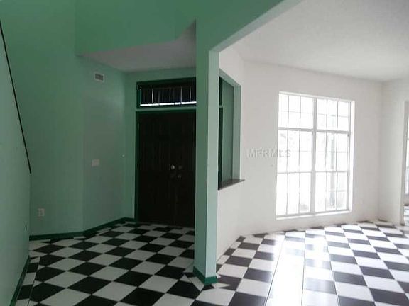 2nd image of 27115 Coral Springs Dr