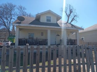 1032 E Tucker St, Fort Worth, TX 76104