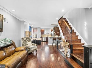 2402 S Lee St, Philadelphia, PA 19148