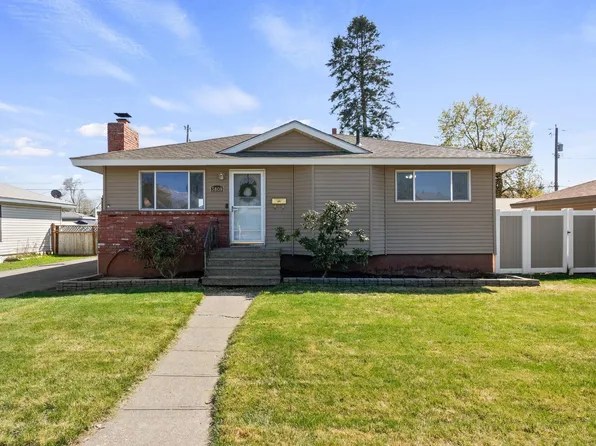 3808 E Carlisle Ave, Spokane, WA 99217