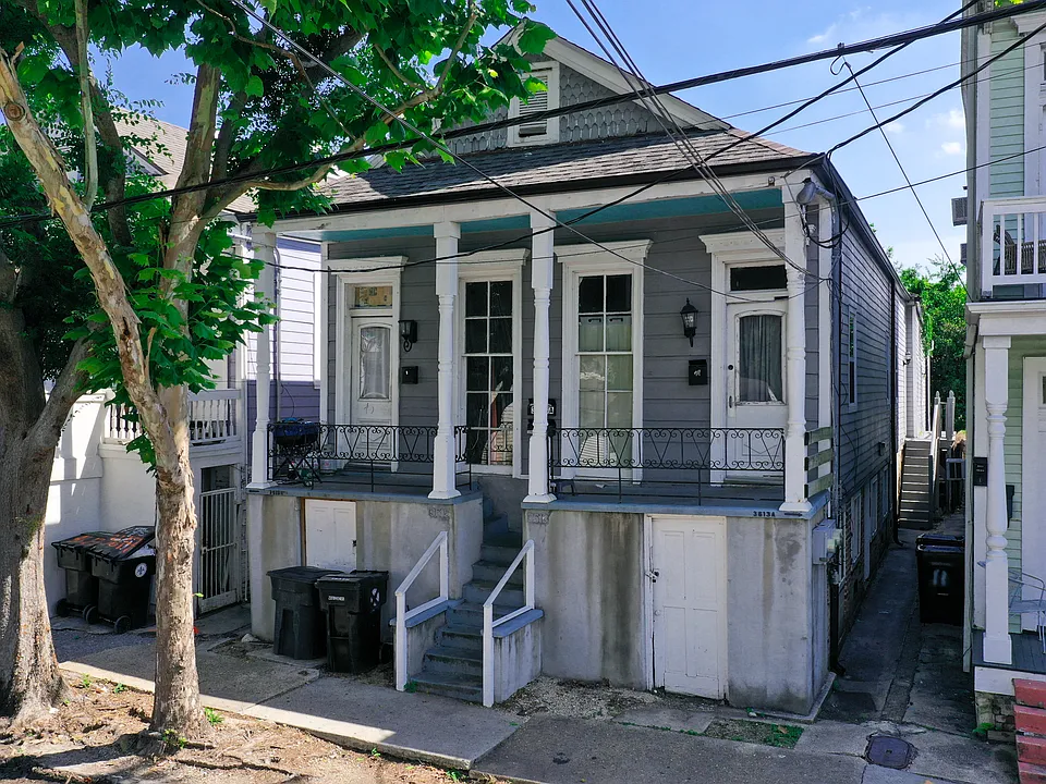 3613 Iberville St