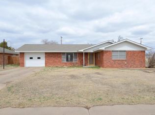 2615 10th Ave, Canyon, TX 79015