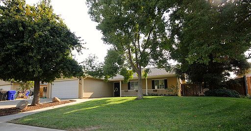 2nd image of 619 Hannah Ave
