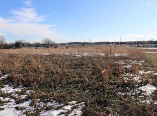 Meadow Park Dr #1, Greenville, WI 54942