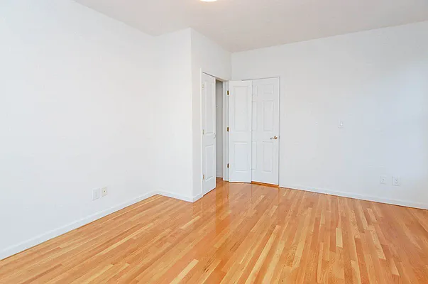 Rented by Bohemia Realty Group | media 7