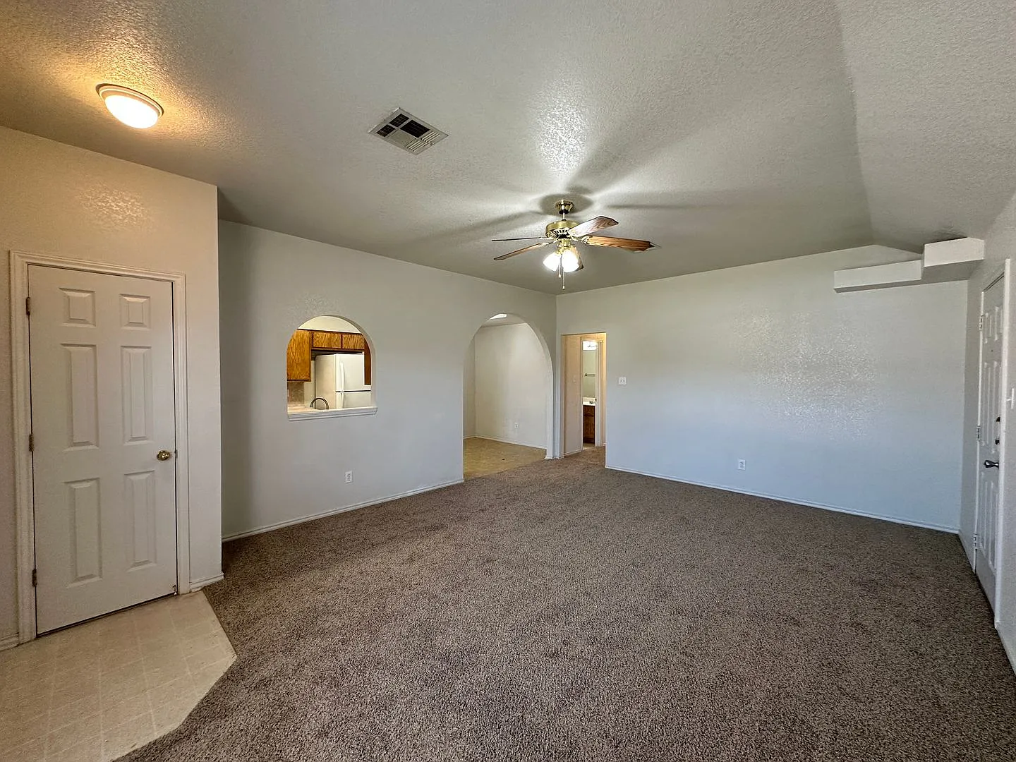 2706 Edgefield St — Photo 3