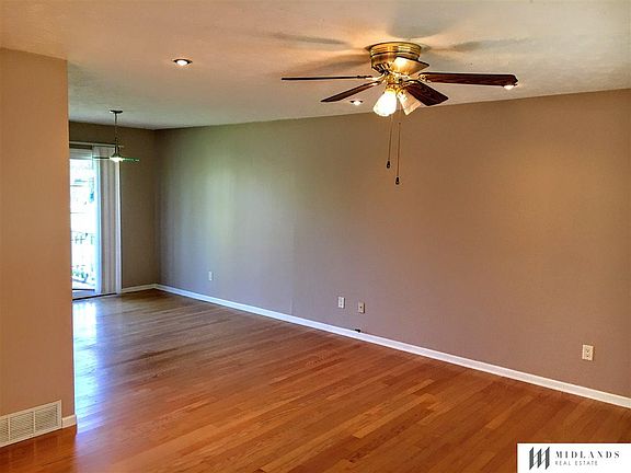 3rd image of 3718 Joann Ave