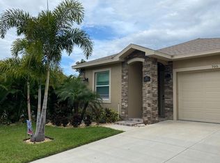 705 Meldrum St, Safety Harbor, FL 34695