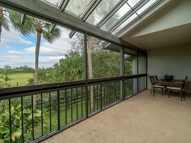 11355 Pond View Dr #D203 — Photo 30