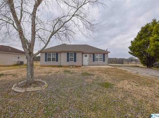166 Travis Dr, Hazel Green, AL 35750