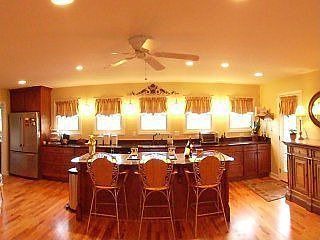 2nd image of 185 Deer Glade Ln