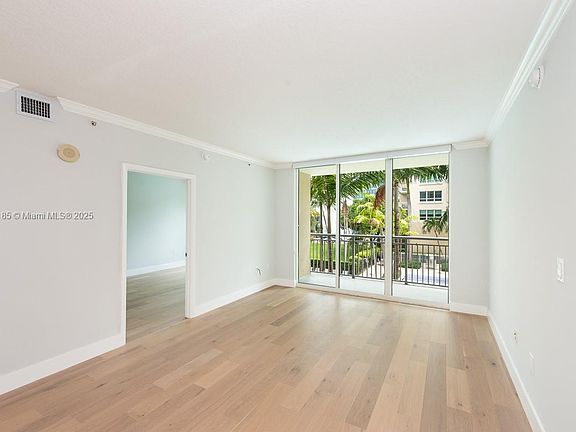5th image of 2000 N Bayshore Dr APT 203