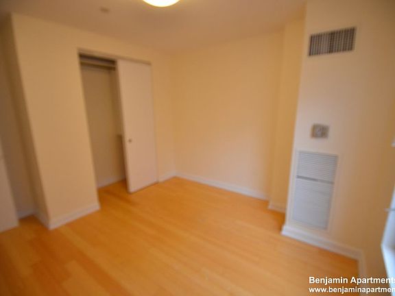 5th image of 40 Boylston St APT 707Z
