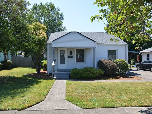 2915 Dover Street, Longview, WA 98632