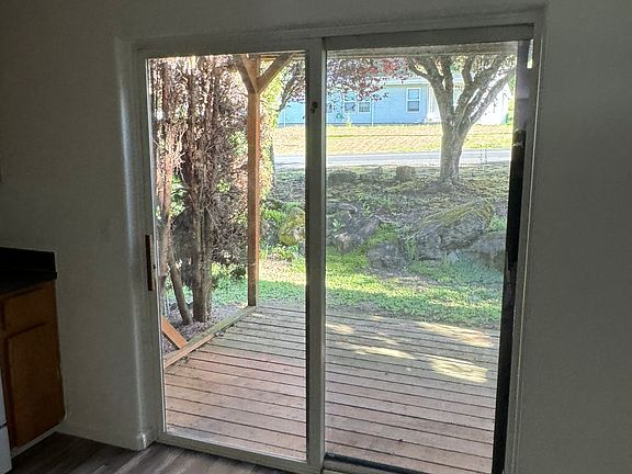 Back covered deck space