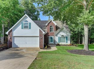 5560 Windswept Trce, Buford, GA 30518
