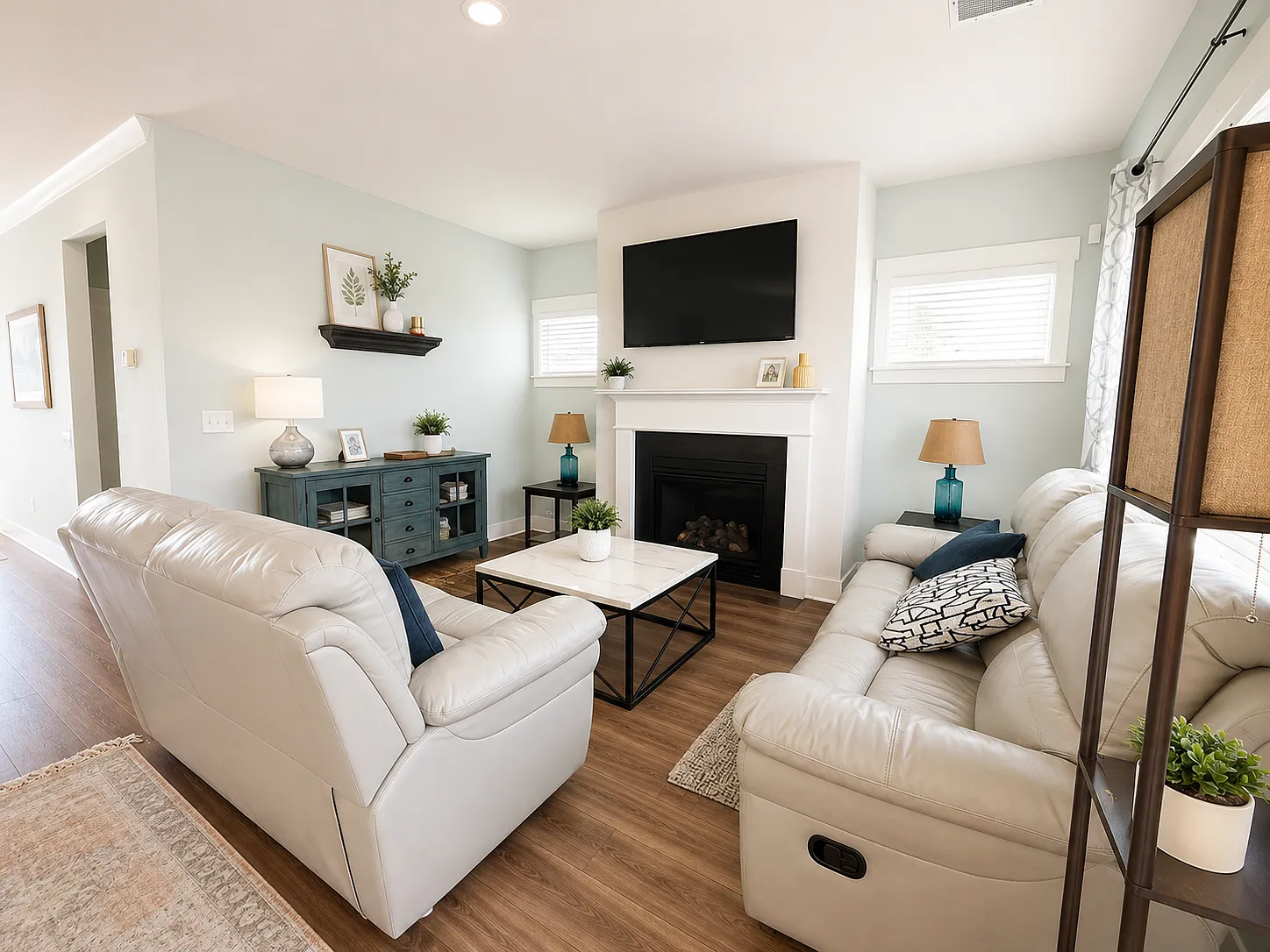 4 bed, 2150 sqft, $2,525 — Photo 4