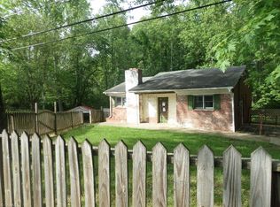 1546 Fancy Gap Rd, Mount Airy, NC 27030