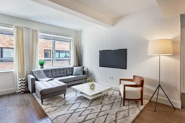 Sold by Compass | media 33