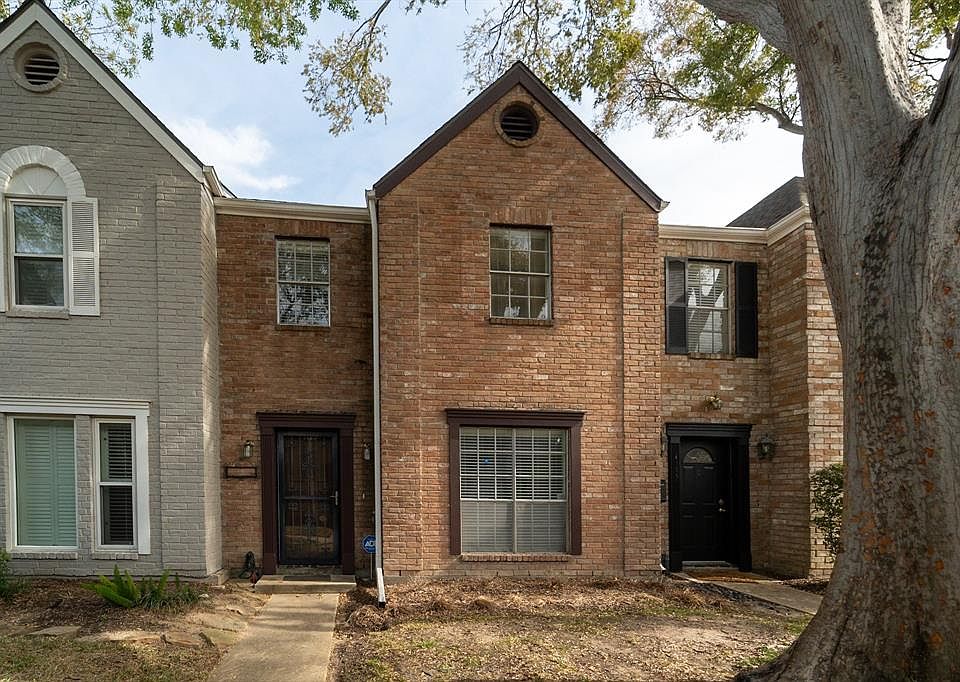 1st image of 1139 Country Place Dr