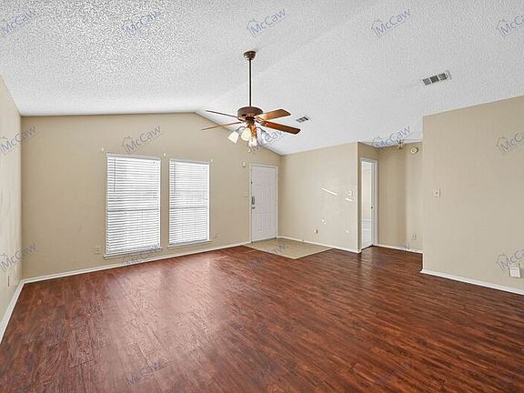 3rd image of 506 Kenya St