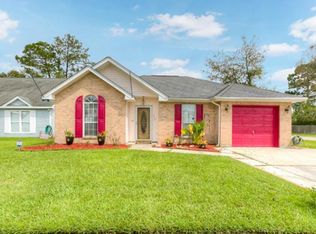 352 E Suncrest Loop, Slidell, LA 70458