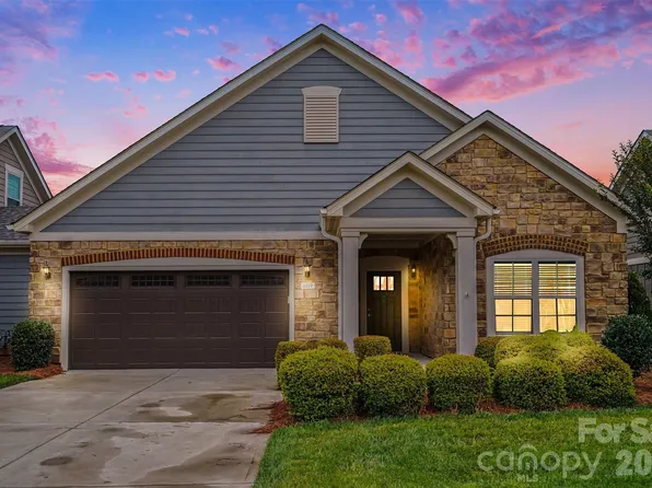 1119 Millview Ln, Matthews, NC 28104