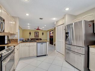 6347 Barton Creek Cir, Lake Worth, FL 33463