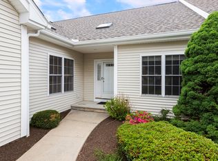 47 Orchard Meadow Dr UNIT 47, Shrewsbury, MA 01545