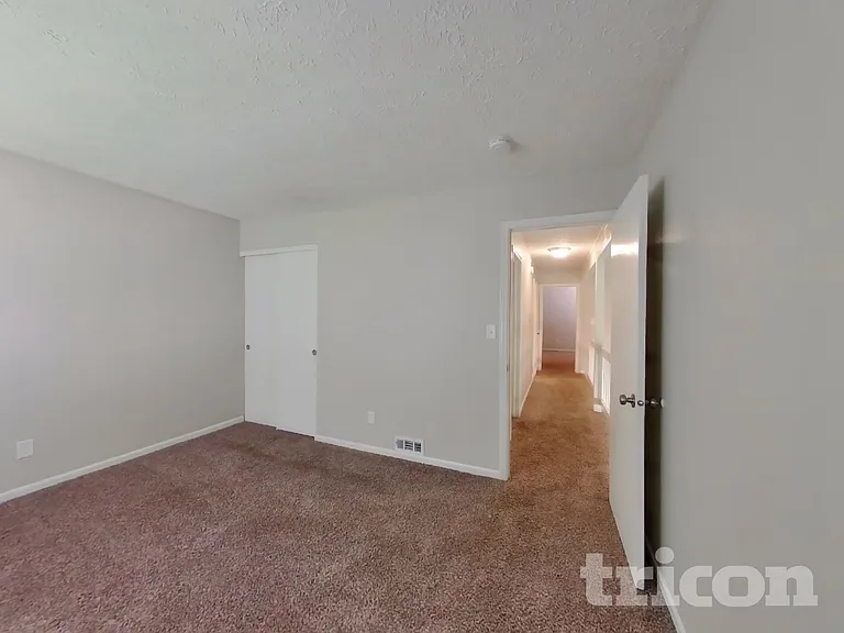 6907 Tartan Ct — Photo 9