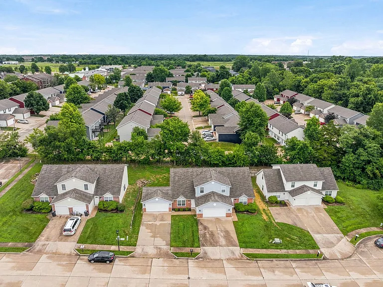 5004-5006 Betty Jean Way — Photo 35