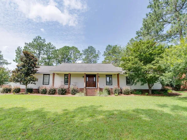 2008 Rutland Rd, Tifton, GA 31793