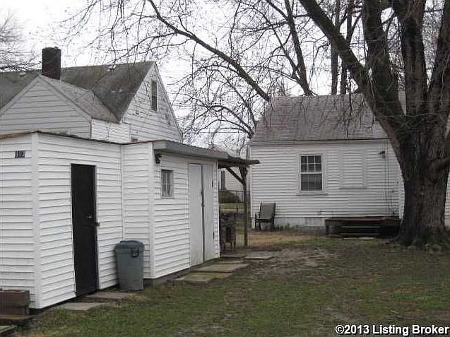 2nd image of 813 Dresden Ave
