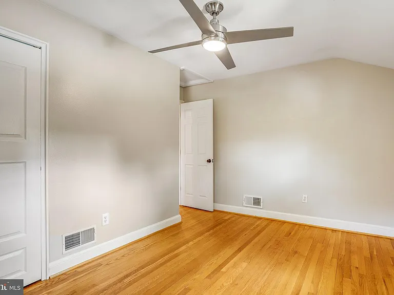 2603 Spencer Rd — Photo 20