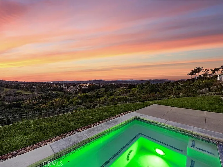 2309 Skyline Dr — Photo 49