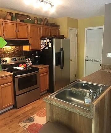 5th image of 7846 Adeline Ln