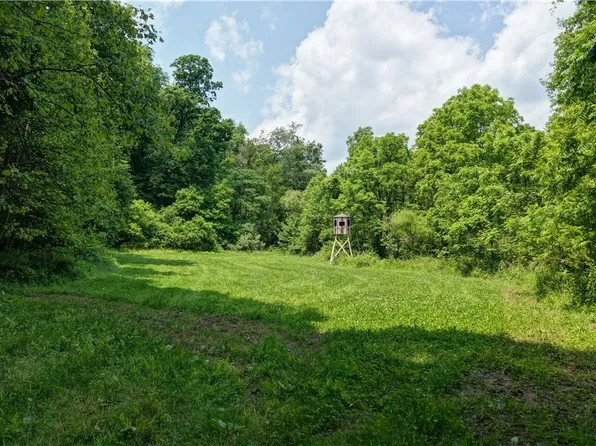 Rider Rd, Roseville, OH 43777