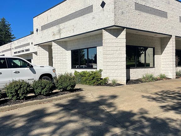 2nd image of 12235 York Rd #1A