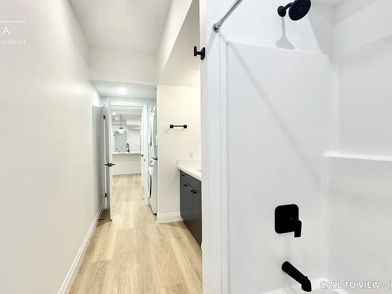 823 Stirling Ave S #4 — Photo 14