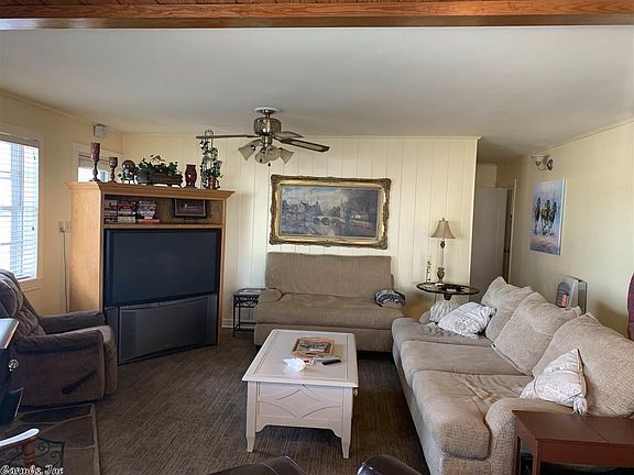 4th image of 105 Chambers Pt APT 43
