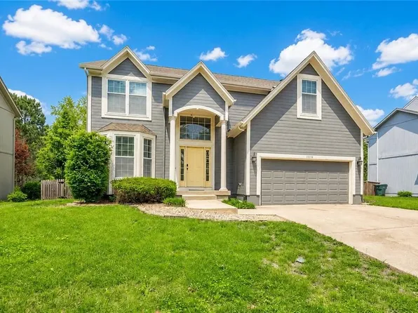 15134 W 153rd Ter, Olathe, KS 66062