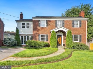 9502 Edgeley Rd, Bethesda, MD 20814