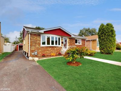 4832 W 99th St, Oak Lawn, IL, 60453