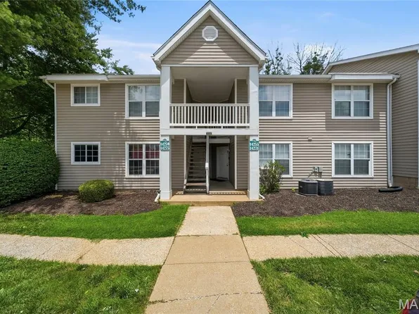 14255 Riverfront Dr, Florissant, MO 63034