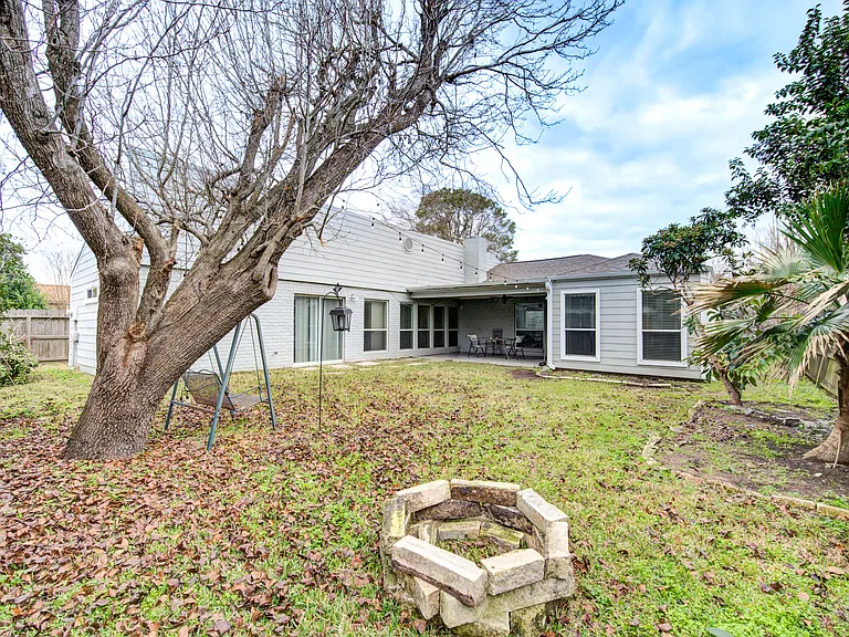 1522 S Kirkwood Rd — Photo 24