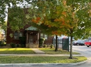 1087 W Main St, Decatur, IL 62522